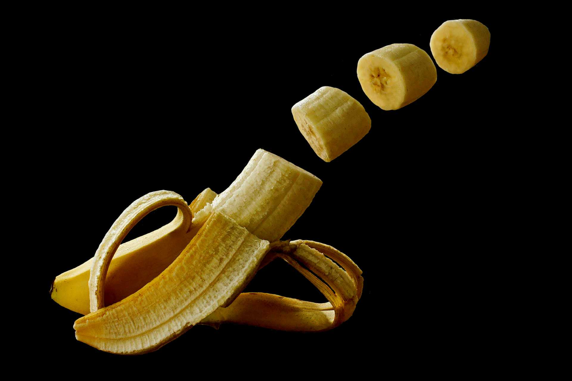 cut banana